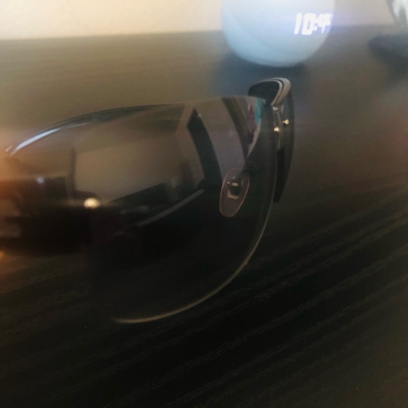 Authentic Gucci Sunglasses Full Inclusion - Picture 3 of 13